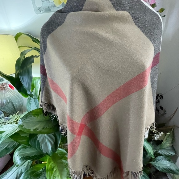 Burberry Square Scarf. - Picture 2 of 14